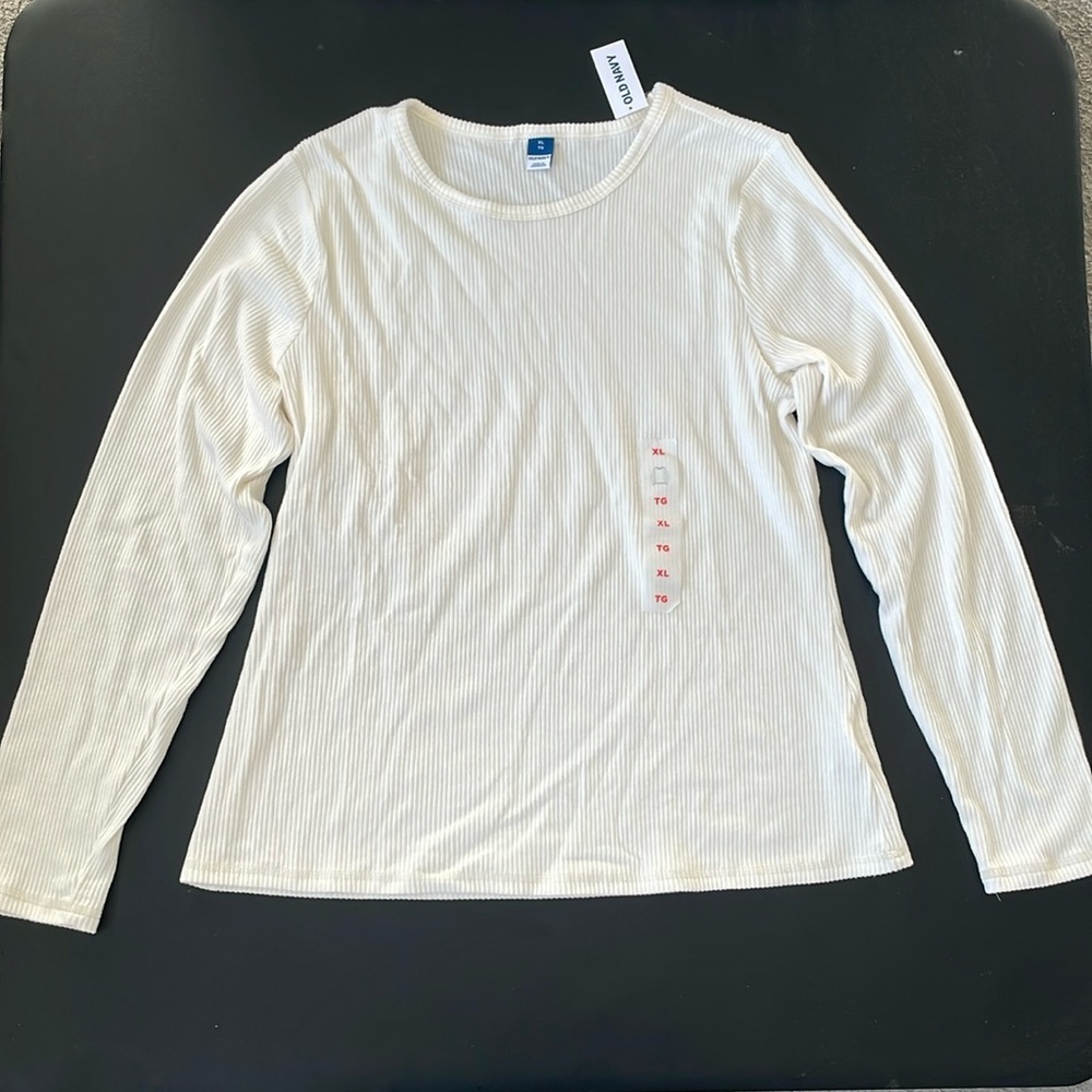 NWT Old Navy Ribbed Long Sleeve Cream Color Top - Size XL